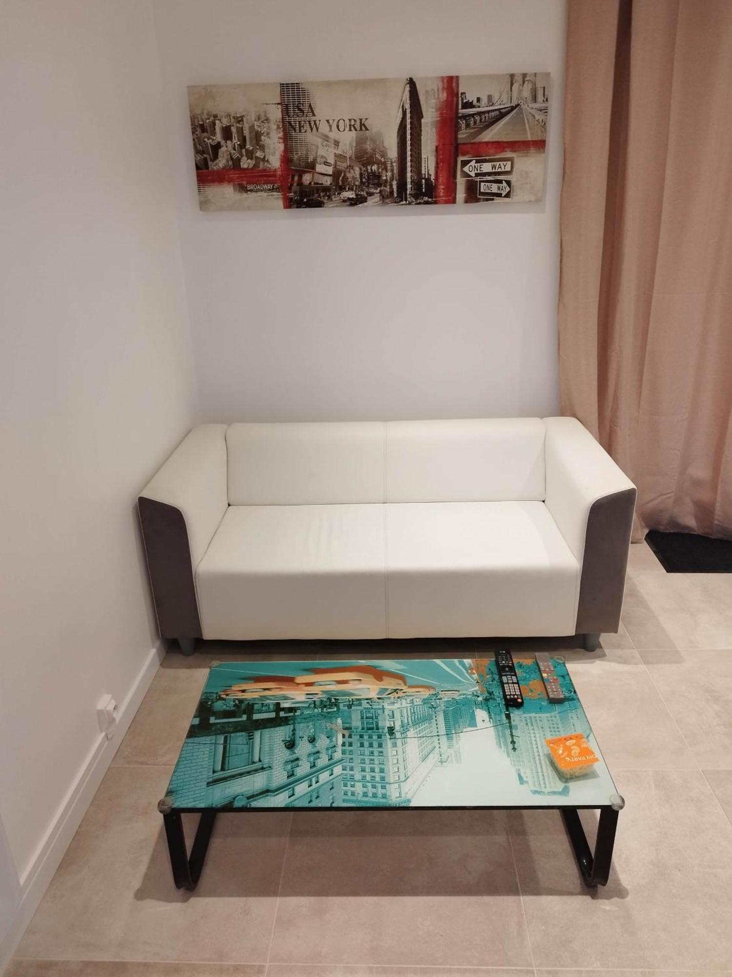 Le New York Bisontin 2 Apartment Besancon Bagian luar foto