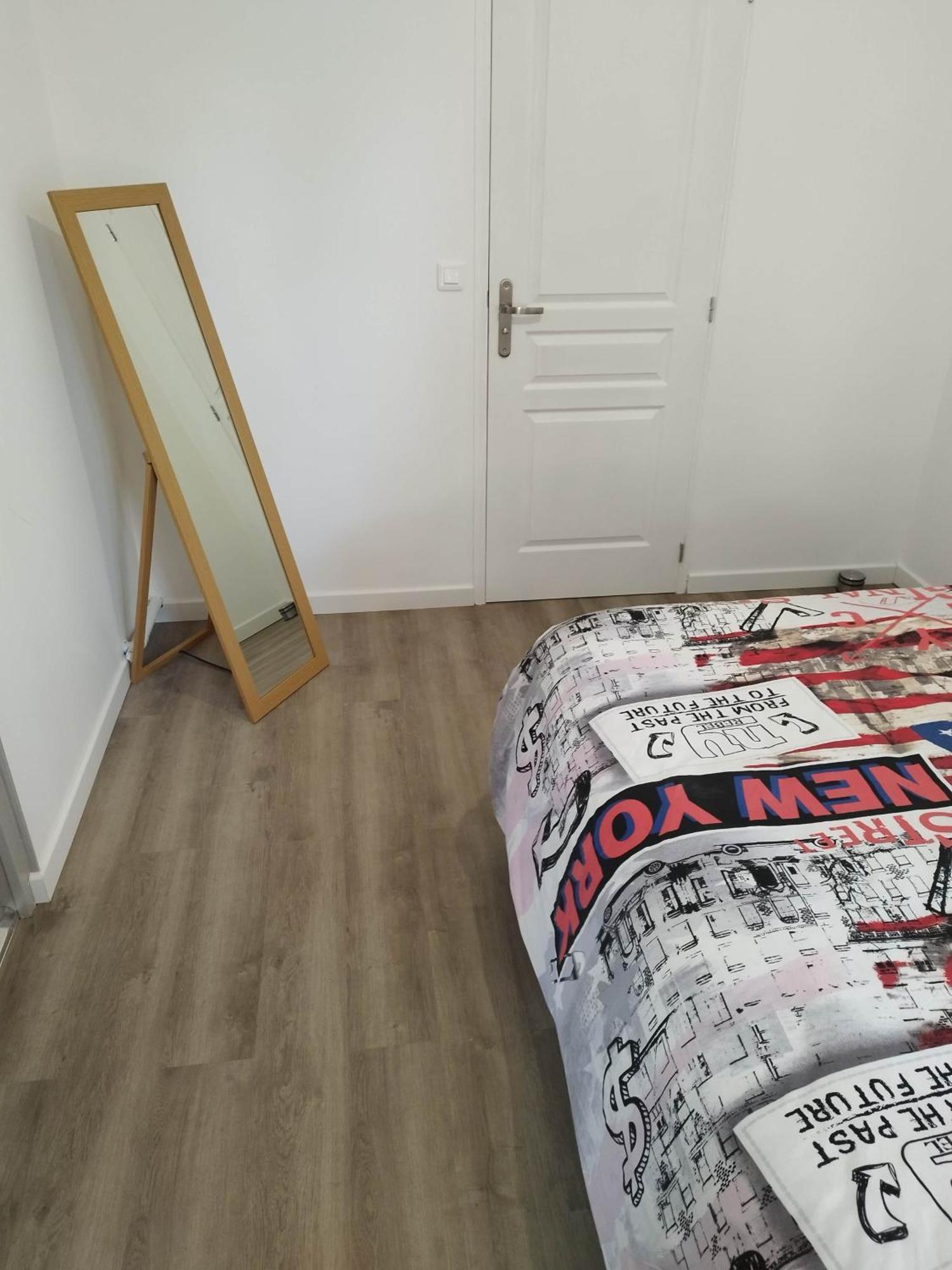 Le New York Bisontin 2 Apartment Besancon Bagian luar foto
